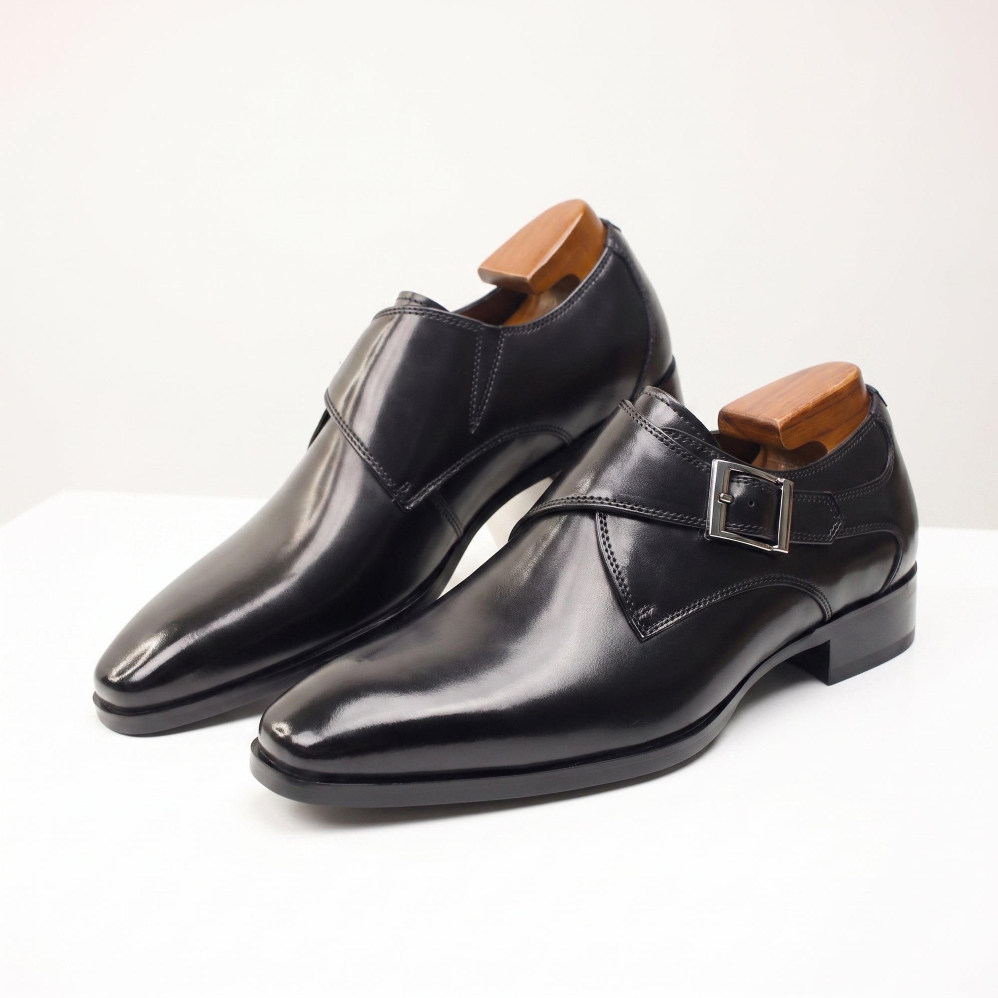 Black leather buckle dress shoes with square-toe and low heel
