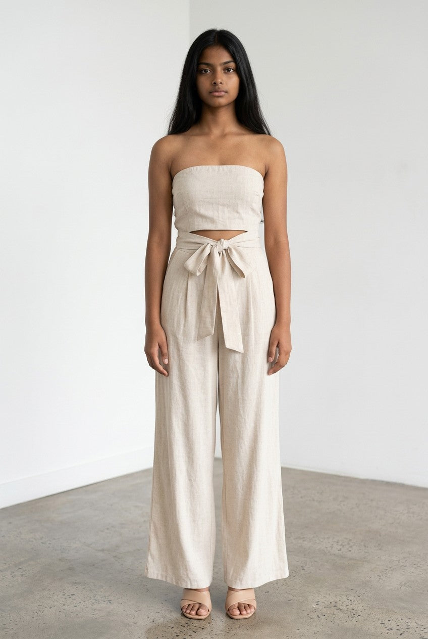 Women's Chic Strapless Jumpsuit | Flattering Wide-Leg Design 3