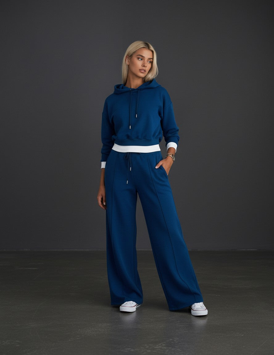 Ava | Modern Chic Relaxed Fit Tracksuit 3