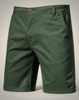 Men's chino shorts in green, relaxed fit, button fly, front slant pockets