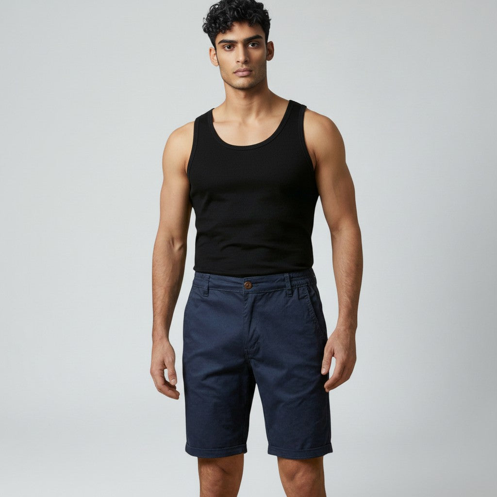Men's chino shorts in dark blue, relaxed fit, button fly and front slant pockets